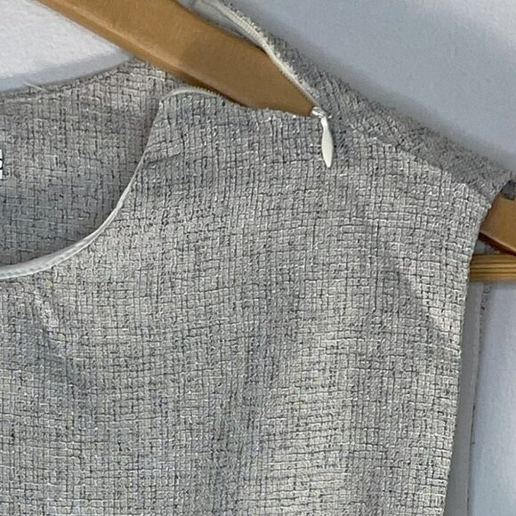 Sleeveless Top, Crossover front, Light/ Summery material, Beige/Tan, Size S - Picture 5 of 9